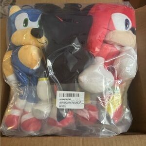 Sonic and Knuckles Plush Toy Set never opened
